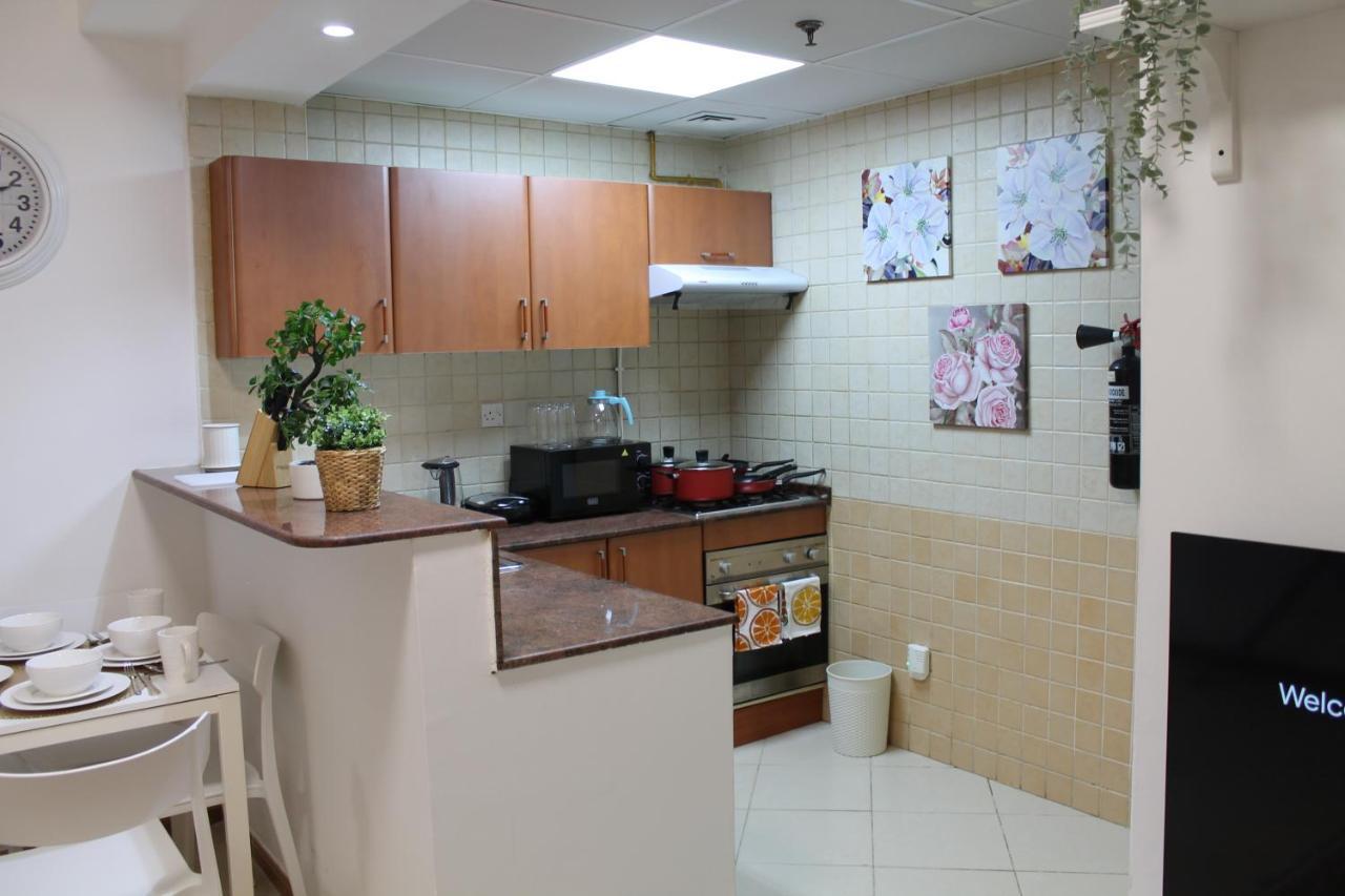 דובאי Newly Furnished Cozy 1 Bedroom Apartment Close To Jbr Beach And Metro מראה חיצוני תמונה