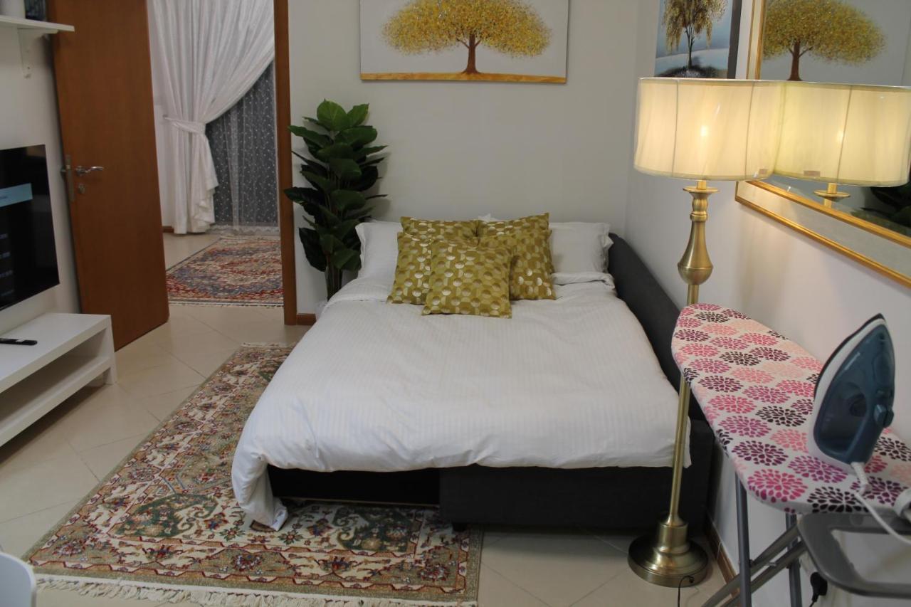 דובאי Newly Furnished Cozy 1 Bedroom Apartment Close To Jbr Beach And Metro מראה חיצוני תמונה