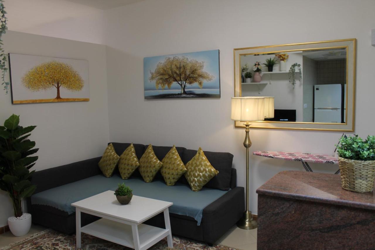 דובאי Newly Furnished Cozy 1 Bedroom Apartment Close To Jbr Beach And Metro מראה חיצוני תמונה