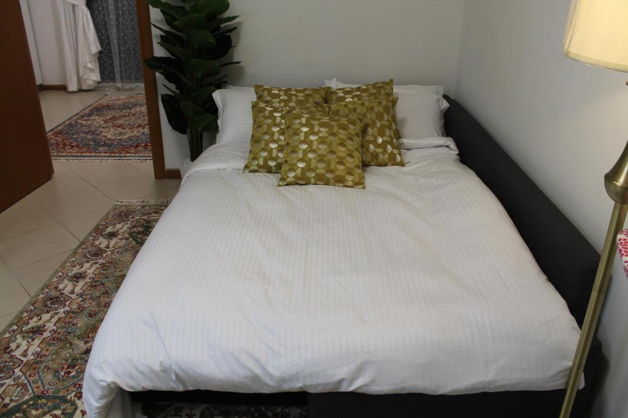 דובאי Newly Furnished Cozy 1 Bedroom Apartment Close To Jbr Beach And Metro מראה חיצוני תמונה