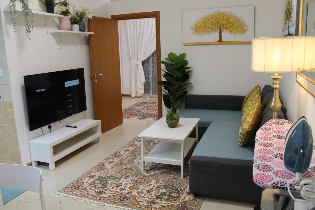 דובאי Newly Furnished Cozy 1 Bedroom Apartment Close To Jbr Beach And Metro מראה חיצוני תמונה