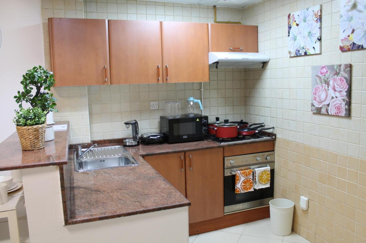 דובאי Newly Furnished Cozy 1 Bedroom Apartment Close To Jbr Beach And Metro מראה חיצוני תמונה